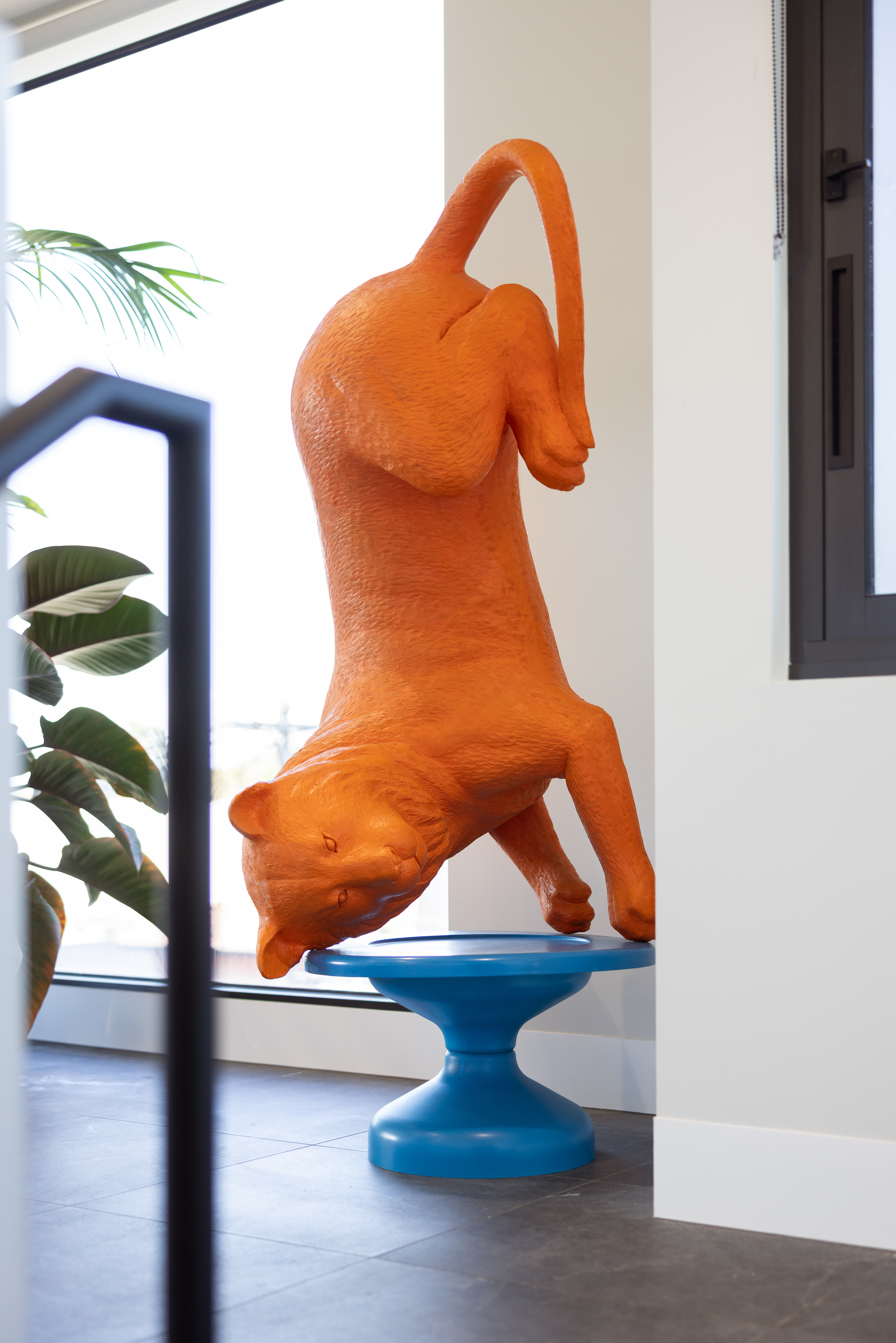 Installation view, Artbank client Kervale featuring artwork by Louise Paramor, 2025. Photo: Gemma Thomas.